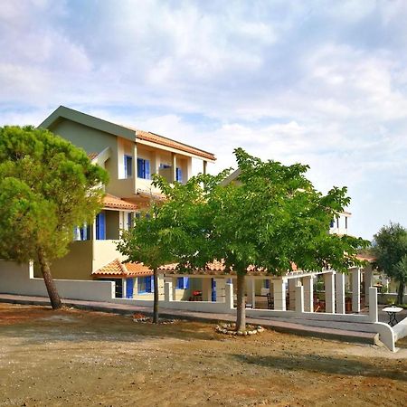 Olive Bay Hilltop Apartments Amoliani Extérieur photo