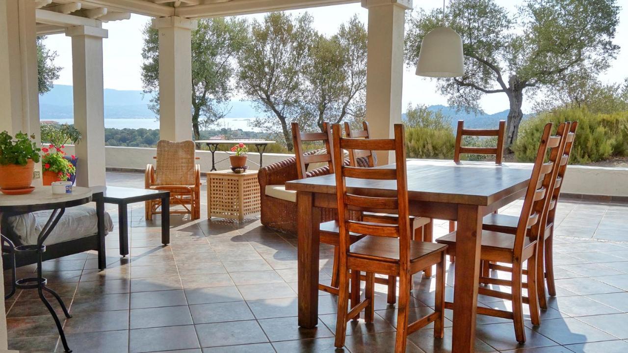 Olive Bay Hilltop Apartments Amoliani Extérieur photo