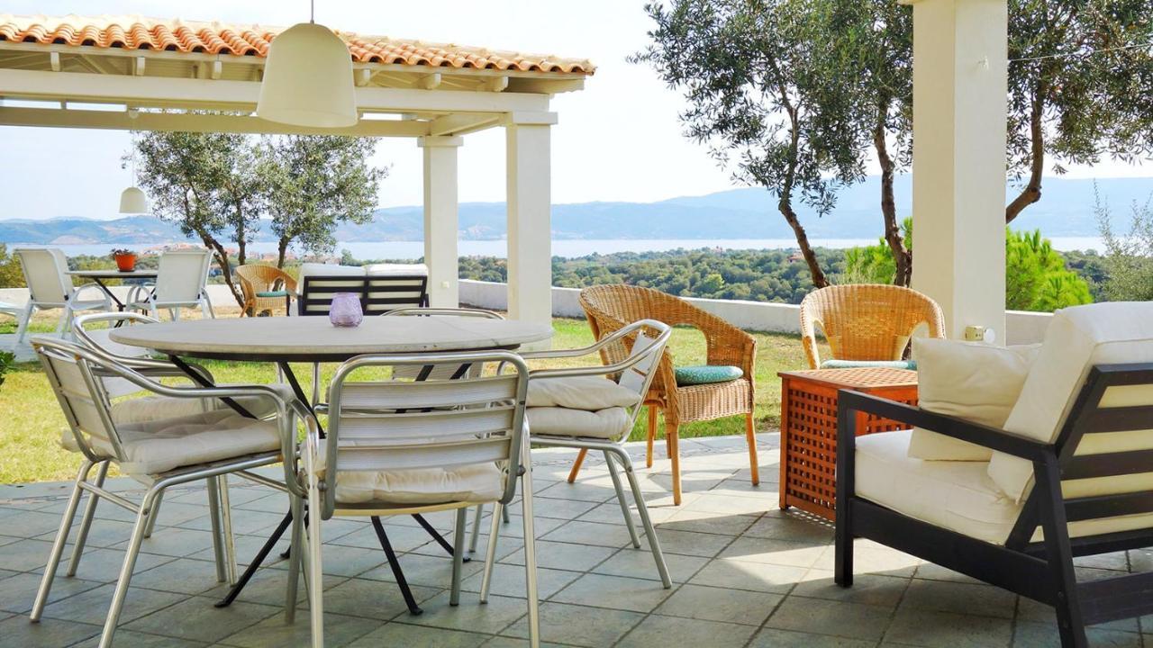 Olive Bay Hilltop Apartments Amoliani Extérieur photo