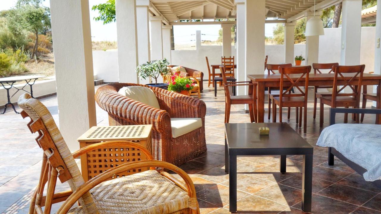 Olive Bay Hilltop Apartments Amoliani Extérieur photo