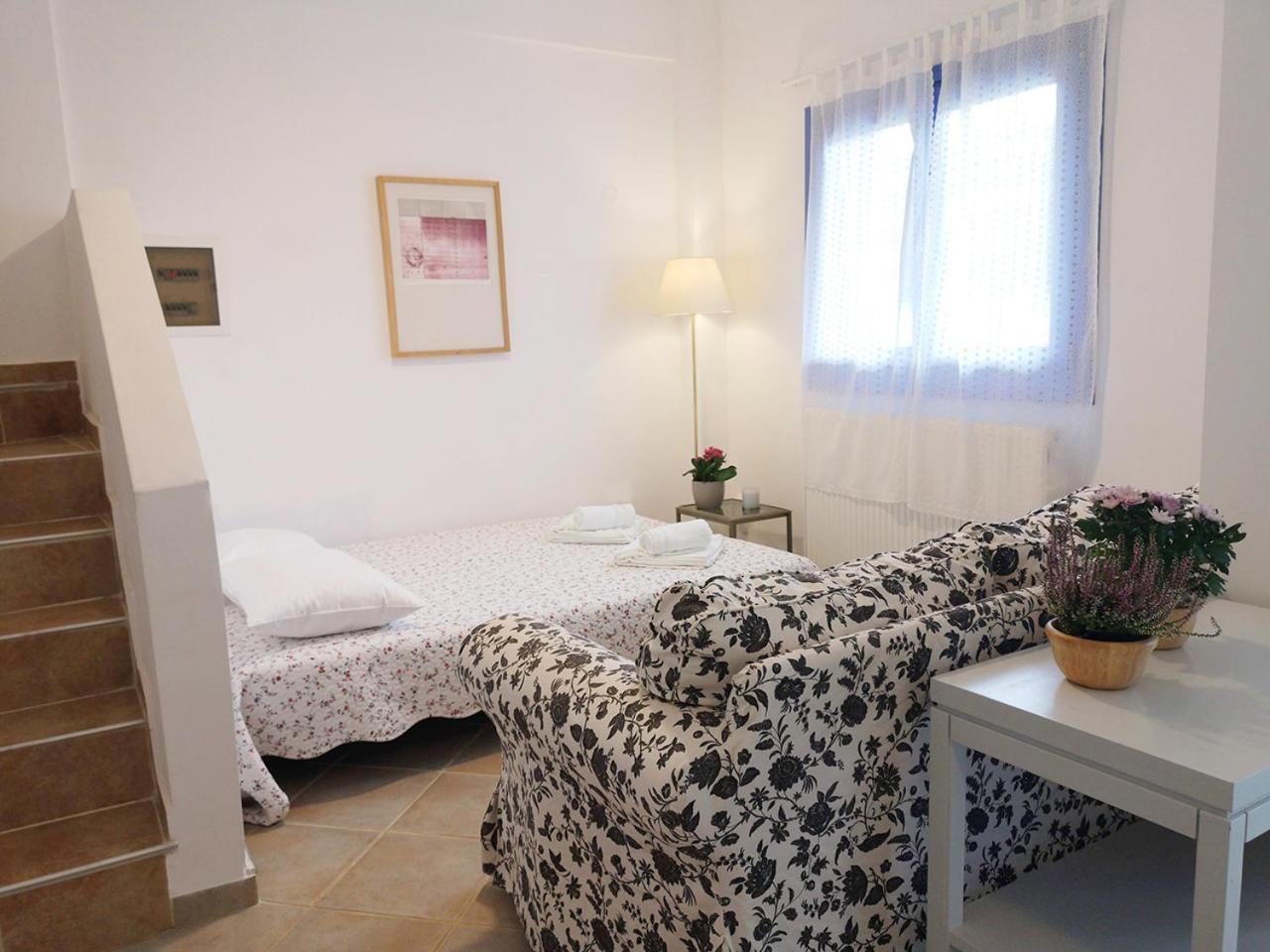 Olive Bay Hilltop Apartments Amoliani Chambre photo